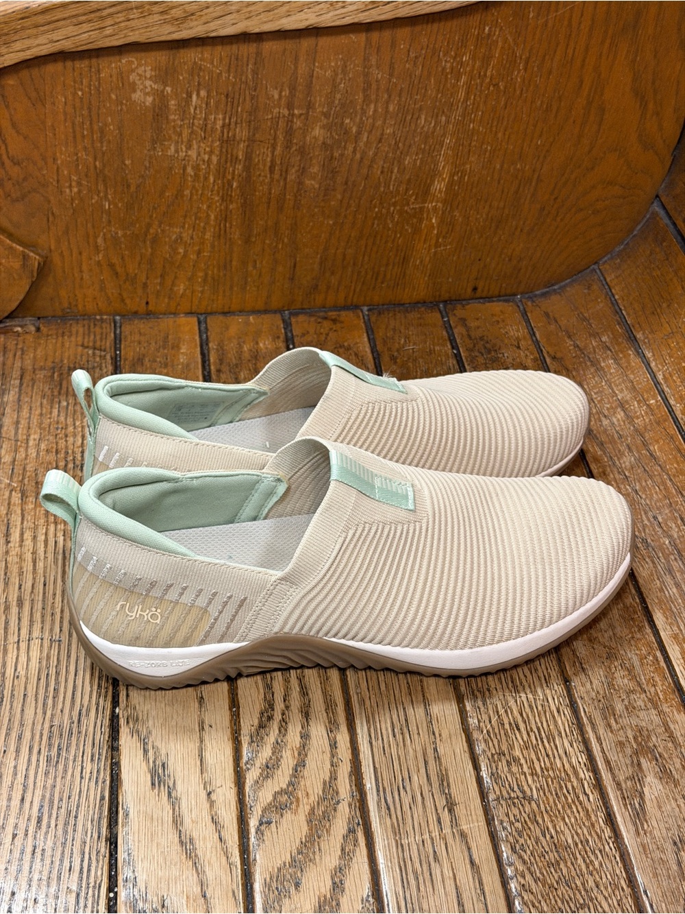 Ryka Echo Knit Slip-On Sneaker, Oatmeal - Women's Size 11, NWOT